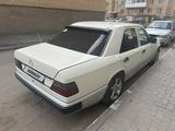 Mercedes-Benz E 230 1991 года за 1 600 000 тг. в Астана – фото 3