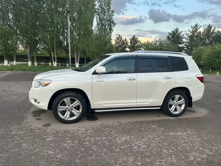 Toyota Highlander 2009 года за 11 000 000 тг. в Астана – фото 3