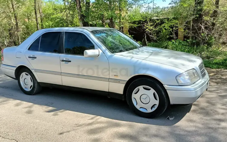 Mercedes-Benz C 200 1995 годаүшін1 900 000 тг. в Астана