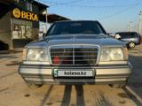 Mercedes-Benz E 220 1994 годаүшін3 500 000 тг. в Шымкент – фото 5