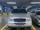 Mercedes-Benz ML 320 2000 годаүшін3 600 000 тг. в Астана – фото 4