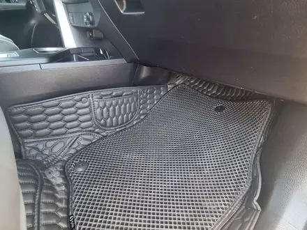 Toyota RAV4 2016 года за 11 200 000 тг. в Уральск – фото 14