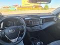 Toyota RAV4 2016 года за 11 200 000 тг. в Уральск – фото 18
