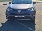 Toyota RAV4 2016 года за 11 200 000 тг. в Уральск – фото 3
