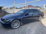 BMW 750 2005 года за 3 000 000 тг. в Алматы – фото 4