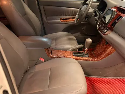 Toyota Camry 2005 года за 5 000 000 тг. в Астана – фото 14