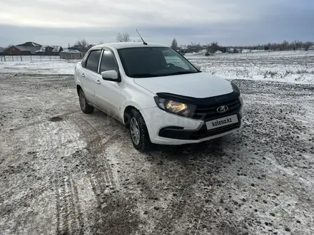 ВАЗ (Lada) Granta 2190 2019 года за 3 400 000 тг. в Актобе – фото 3