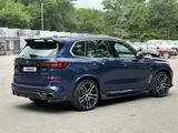 BMW X5 2021 года за 45 000 000 тг. в Алматы – фото 4
