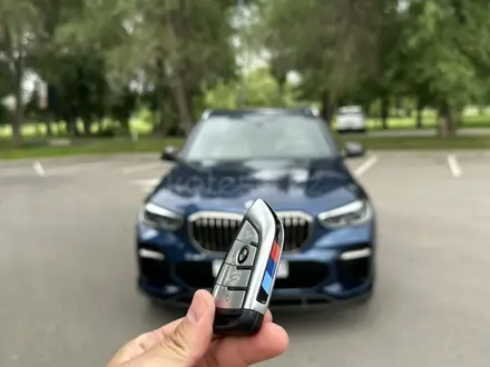 BMW X5 2021 года за 45 000 000 тг. в Алматы – фото 26
