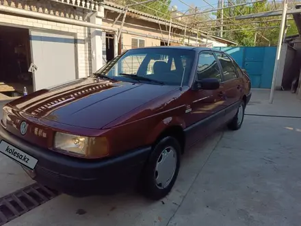 Volkswagen Passat 1993 года за 1 600 000 тг. в Шымкент – фото 13