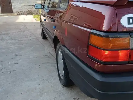 Volkswagen Passat 1993 года за 1 600 000 тг. в Шымкент – фото 6