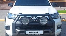 Toyota Hilux 2021 годаfor21 000 000 тг. в Актобе