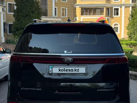 Kia Carnival 2020 года за 17 000 000 тг. в Алматы – фото 2