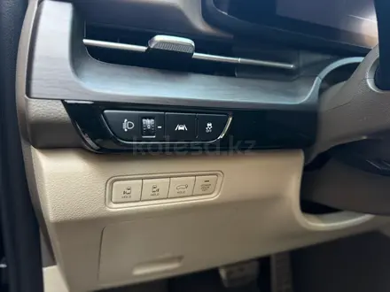 Kia Carnival 2020 года за 17 000 000 тг. в Алматы – фото 12
