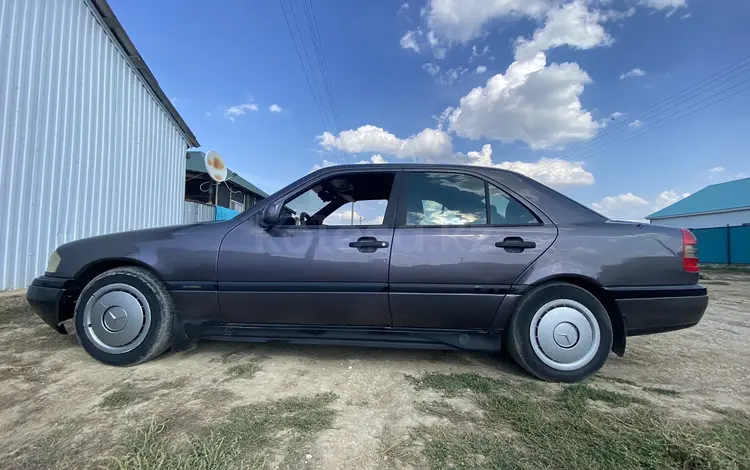 Mercedes-Benz C 180 1996 года за 1 600 000 тг. в Актобе