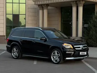 Mercedes-Benz GL 500