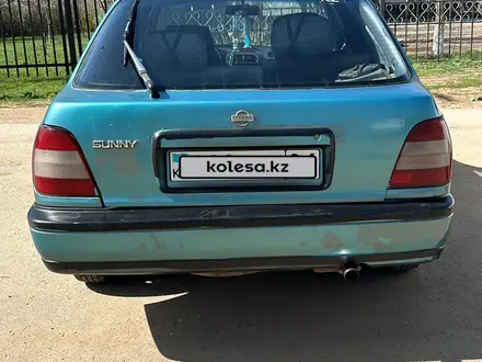 Nissan Sunny 1994 года за 950 000 тг. в Актобе – фото 4