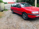 Volkswagen Passat 1995 годаүшін2 100 000 тг. в Шымкент