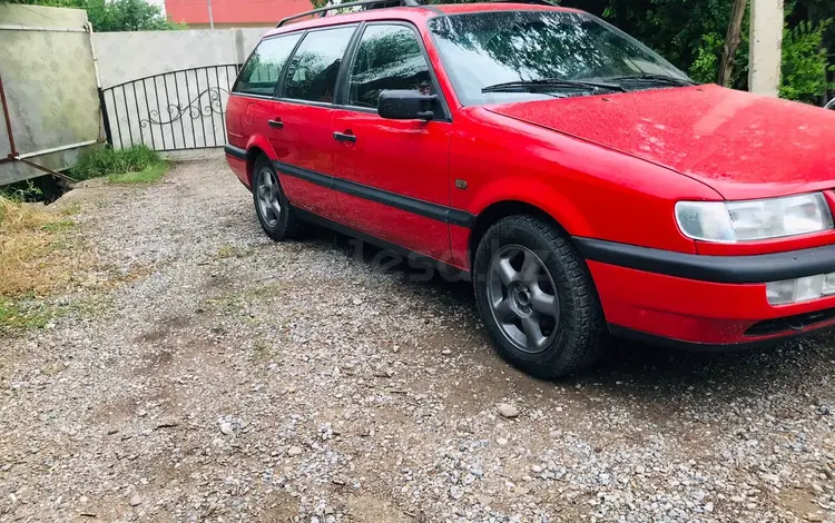 Volkswagen Passat 1995 годаүшін2 100 000 тг. в Шымкент