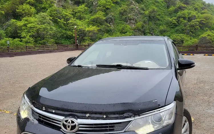 Toyota Camry 2016 года за 9 900 000 тг. в Тараз