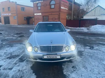 Mercedes-Benz E 350 2005 года за 4 200 000 тг. в Астана