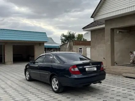 Toyota Camry 2004 года за 5 300 000 тг. в Мерке – фото 11