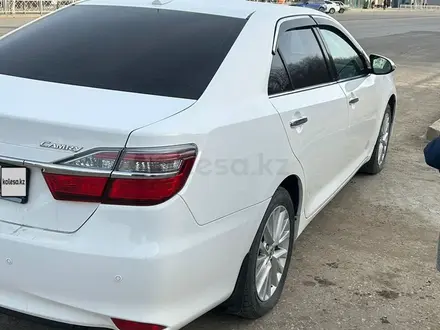 Toyota Camry 2015 года за 12 200 000 тг. в Жезказган – фото 3