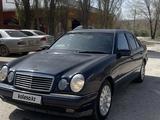 Mercedes-Benz E 280 1996 годаүшін2 000 000 тг. в Актобе