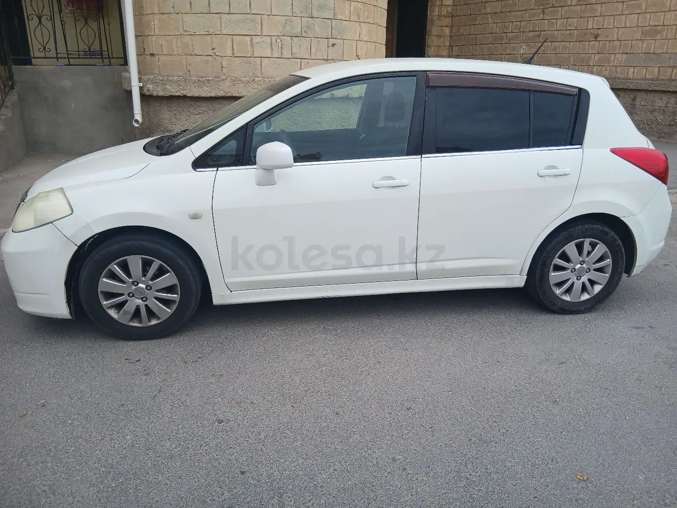 Nissan Tiida, 2005