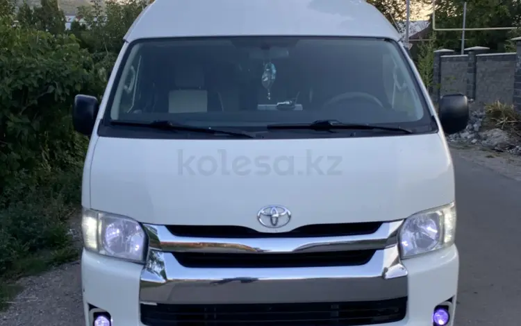 Toyota Hiace 2016 года за 13 200 000 тг. в Алматы
