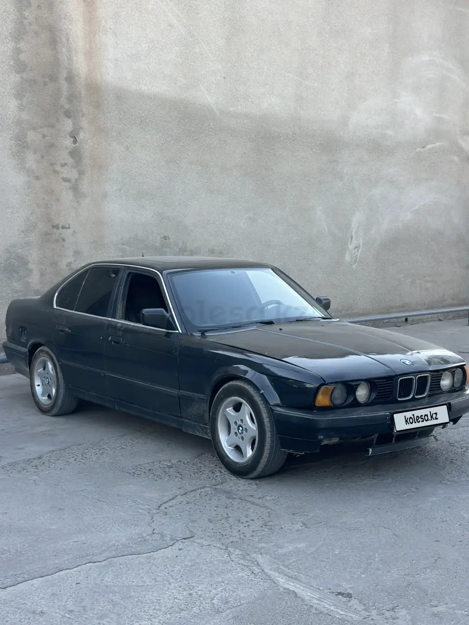 BMW 5 Series, 1990