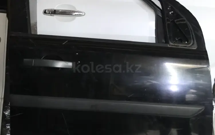 Стекло двери передний задний левый правый на Land Roverүшін15 000 тг. в Алматы