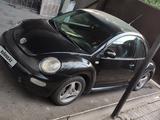 Volkswagen Beetle 2000 годаүшін1 690 000 тг. в Алматы