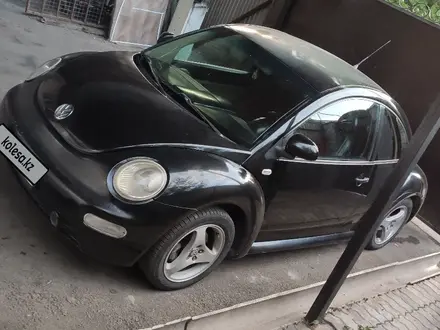 Volkswagen Beetle 2000 годаүшін1 580 000 тг. в Алматы