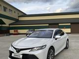 Toyota Camry 2018 годаүшін11 500 000 тг. в Атырау