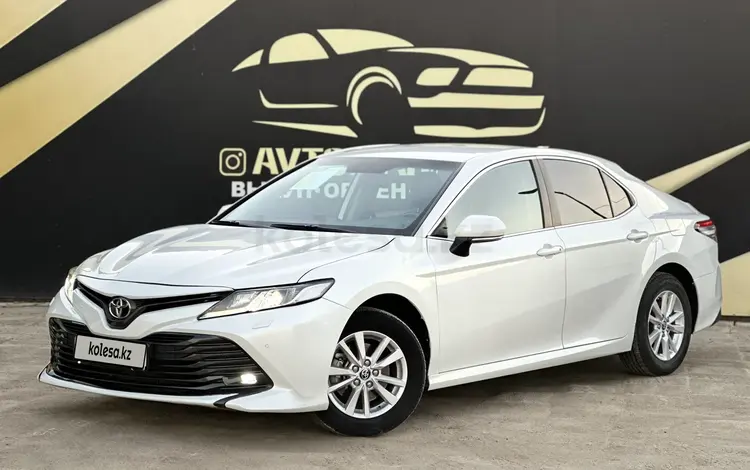 Toyota Camry 2020 года за 12 590 000 тг. в Атырау