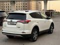 Toyota RAV4 2016 годаүшін12 200 000 тг. в Астана – фото 6