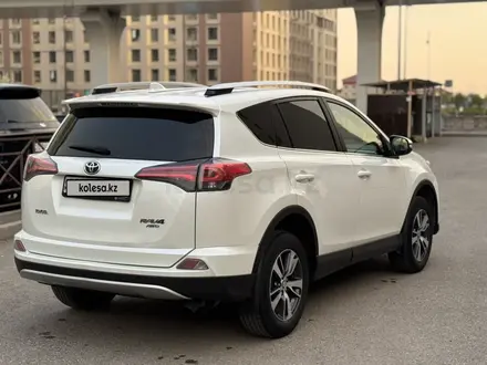 Toyota RAV4 2016 года за 12 200 000 тг. в Астана – фото 6