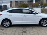 Hyundai Elantra 2017 годаүшін5 990 000 тг. в Караганда – фото 4