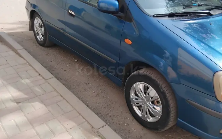 Nissan Almera Tino 2003 года за 3 000 000 тг. в Атырау