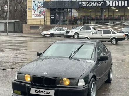 BMW 320 1992 года за 1 700 000 тг. в Алматы – фото 6