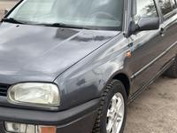 Volkswagen Golf 1992 годаүшін2 000 000 тг. в Караганда