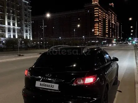 Infiniti FX35 2004 года за 5 000 000 тг. в Актау – фото 3