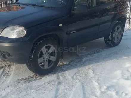 Chevrolet Niva 2014 года за 2 850 000 тг. в Кокшетау – фото 2