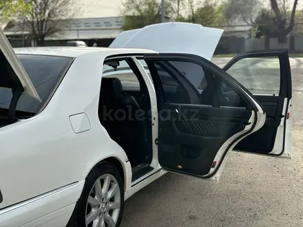 Mercedes-Benz S 320 1997 года за 6 500 000 тг. в Алматы – фото 33