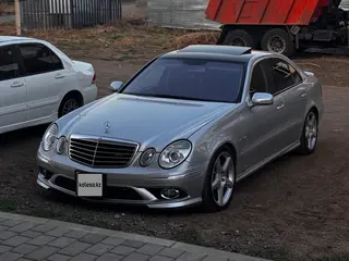 Mercedes-Benz E 500