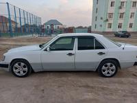 Mercedes-Benz E 200 1993 годаfor1 399 000 тг. в Кызылорда