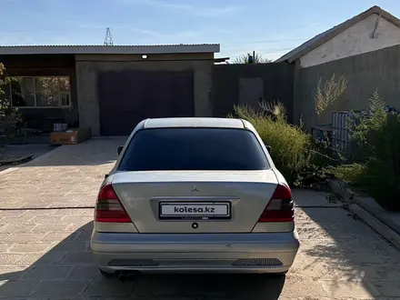 Mercedes-Benz C 280 1995 года за 1 500 000 тг. в Жанаозен – фото 4