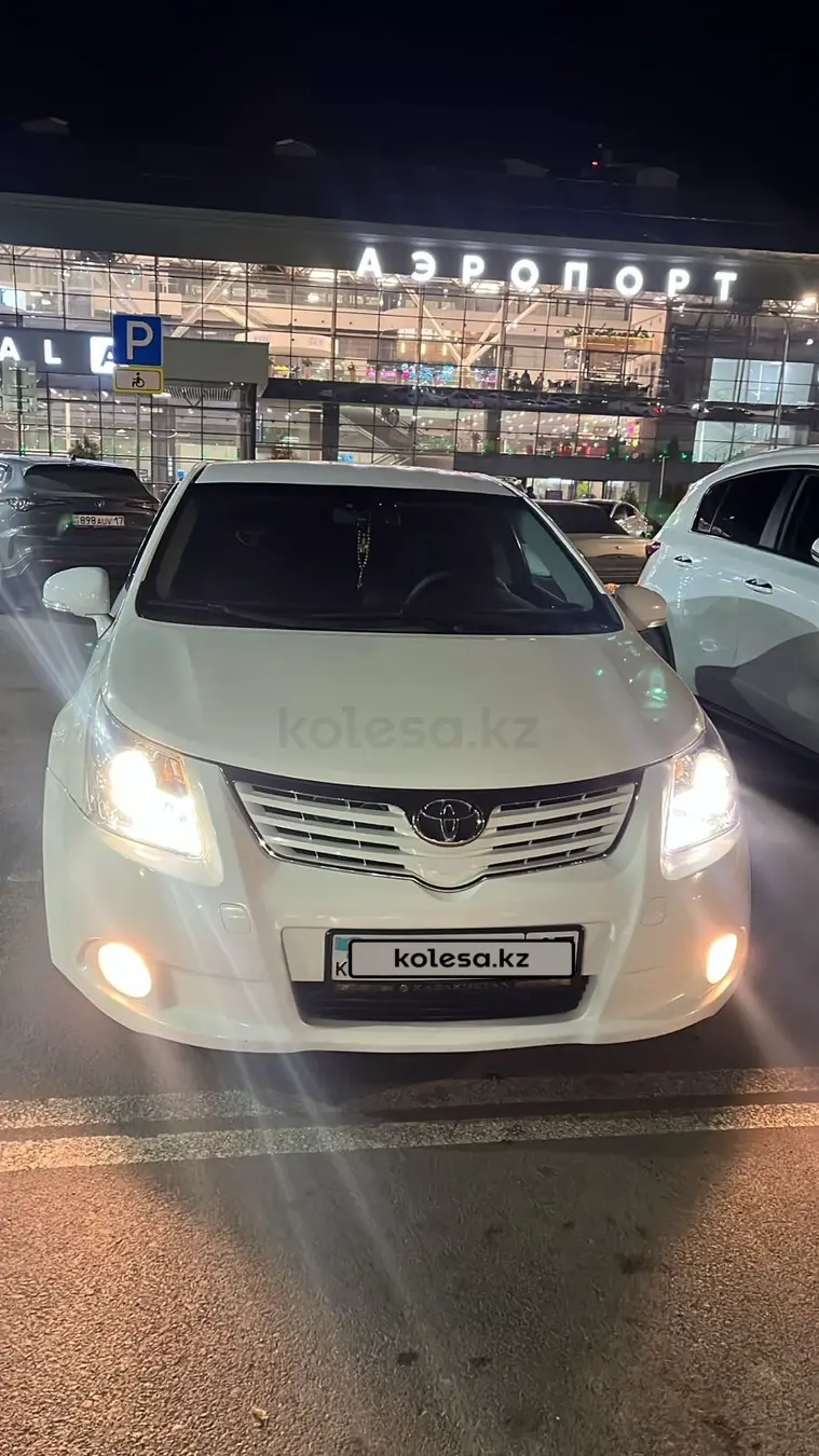 Toyota Avensis, 2010