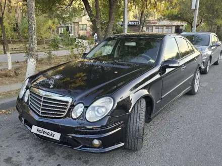 Mercedes-Benz E 500 2002 года за 6 500 000 тг. в Шымкент – фото 3